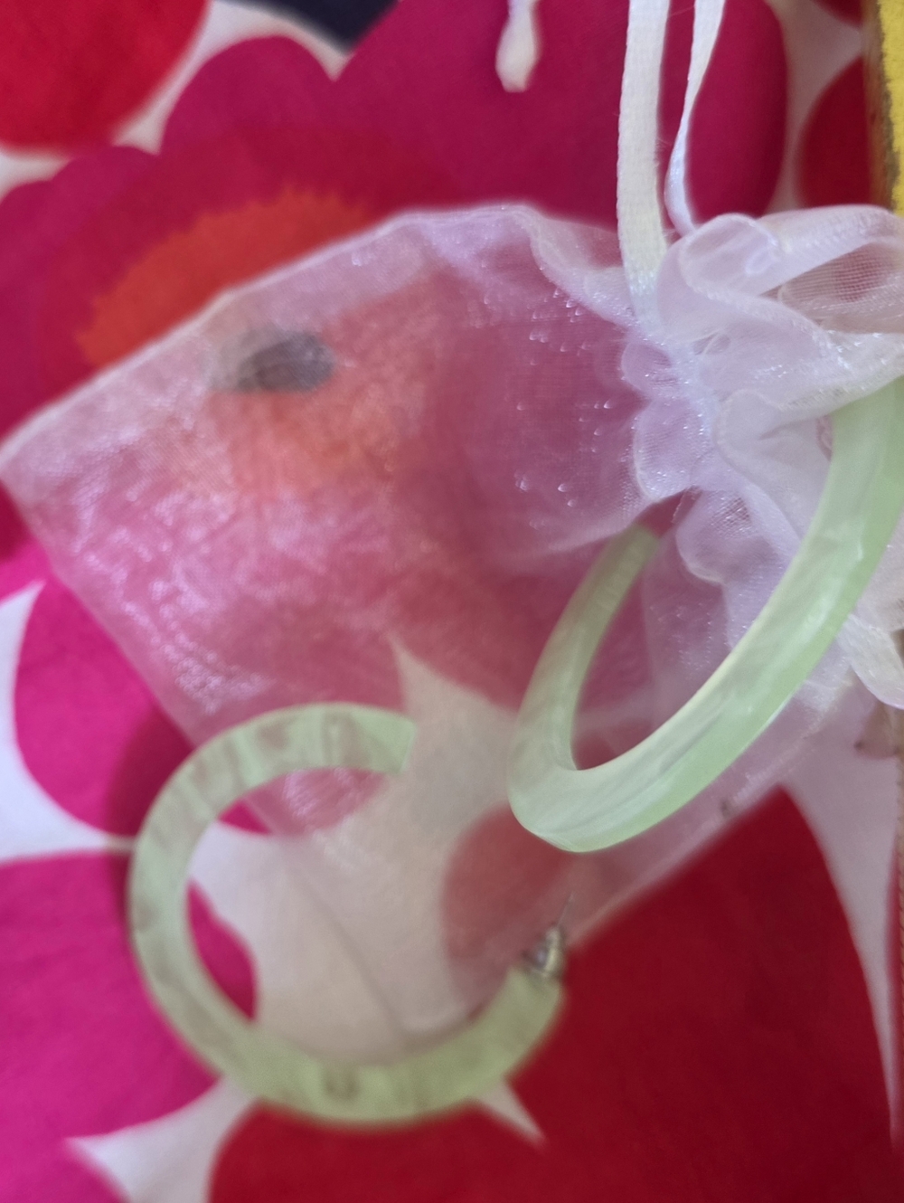 VTG Lucite Marbled Hoop Earrings Mint Green Pierced Hoops Y2k Earrings - Picture 9 of 12